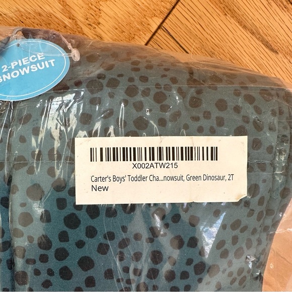 Brand new carters snowsuit and jacket 2t - Picture 3 of 3